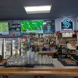 Just Chill Pub & Grill - Full bar.
