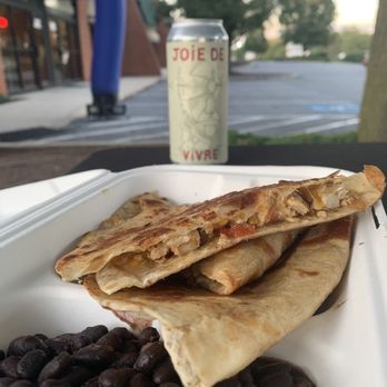 The 301 - Chicken Quesadillas with seasoned black beans. - Street Vendors Near Me The 301 - Chicken Quesadillas with seasoned black beans. - Street Vendors Near Me