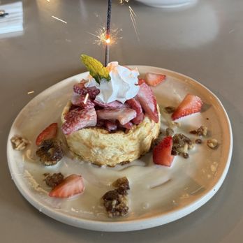 Luna Bistro Cafe - New American Near Me - Long Beach, California Luna Bistro Cafe - New American Near Me - Long Beach, California