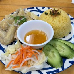 Chicken with Rice (Com Ga) Chicken with Rice (Com Ga)