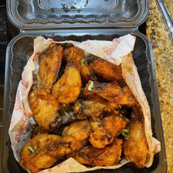 Bubba's 33 - Bubba's Famous Traditional Wings Kickin' Teryaki