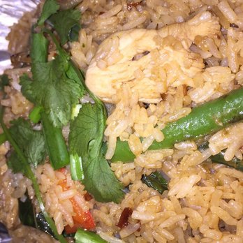 Thai Paradise - Spicy fried rice with chicken (to go) - Thai Near Me - Folsom, California