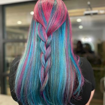 Style Me Salon - Custom Vivid by Chrissy - Hair Salons Near Me - Long Beach, California