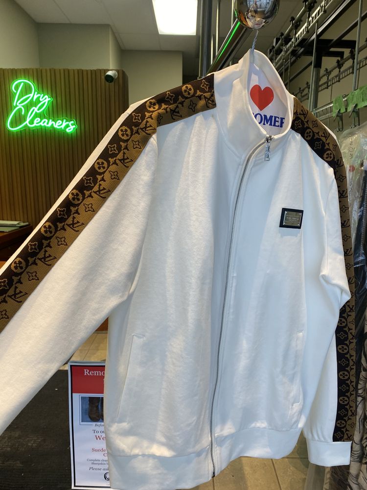 NATURAL GREEN CLEANERS Updated September 2024 23 Photos 3737