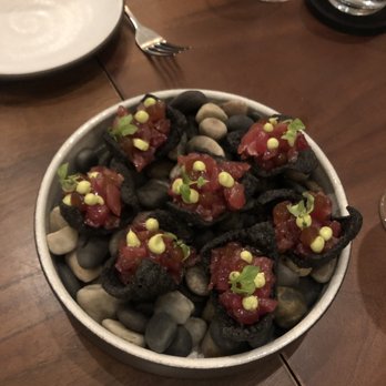 Senia - Cocktail Bars Near Me - Honolulu, Hawaii