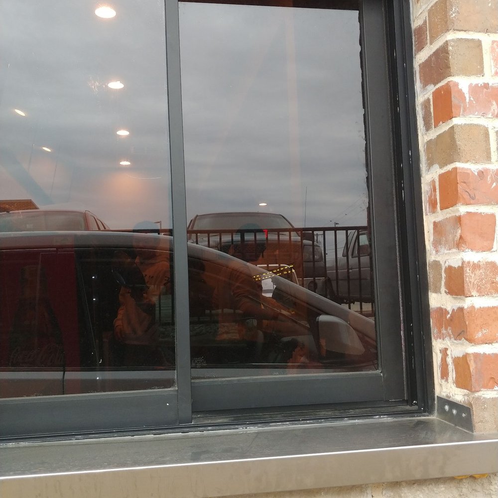 Great Wall Express - Woman yelling - Chinese Near Me - Euless, Texas