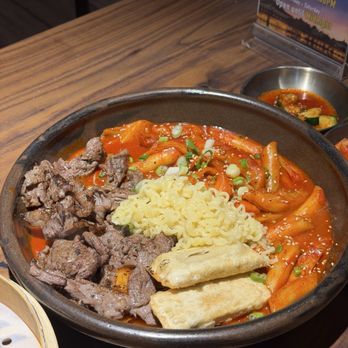 Jincook - 차돌떡볶이 / Brisket Tteokbokki - Korean Near Me - Yorba Linda, California