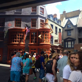Universal Studios Florida - Amusement Parks Near Me - Orlando, Florida