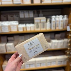 Diva Dryer Sheets are finally here! Grab your favorite Tyler Candle Company Glamorous Dryer Sheets before they're gone...