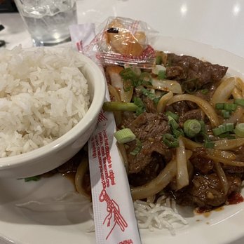 Grand Café - Chopsticks and fortune cookie served on my food...yuck!! - Cafes Near Me - Reno, Nevada
