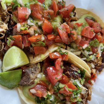 Taqueria Yungapeti - 3 carnitas street tacos with pico & guac @ Taqueria Yungapeti. - Mexican Near Me - Walla Walla, Washington Taqueria Yungapeti - 3 carnitas street tacos with pico & guac @ Taqueria Yungapeti. - Mexican Near Me - Walla Walla, Washington