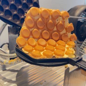 Cha Yuan - Bubble Waffle with Mochi - Bubble Tea Near Me - Vancouver, British Columbia