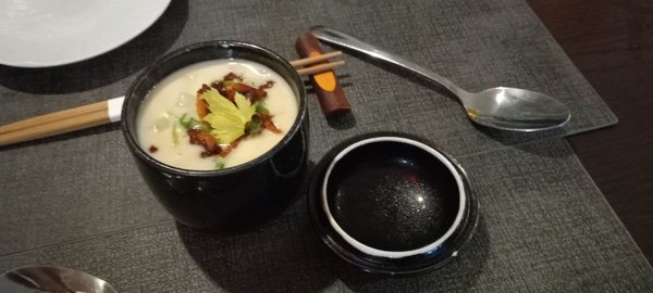 Ten Yen - Sushi and cocktails by null