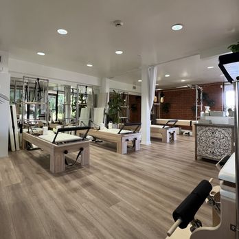 Pilates Body Beverly Hills - Pilates Near Me - Los Angeles, California Pilates Body Beverly Hills - Pilates Near Me - Los Angeles, California