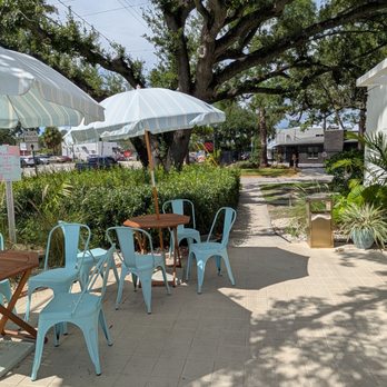 Beach House Coffee - Front patio - Bakeries Near Me - Tampa, Florida Beach House Coffee - Front patio - Bakeries Near Me - Tampa, Florida