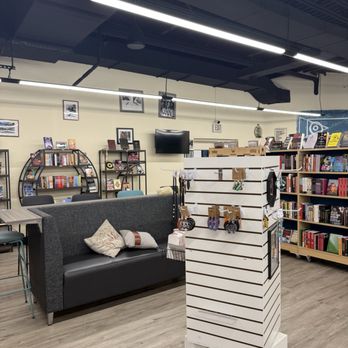 Ujamaa Community Bookstore - Bookstores Near Me - Indianapolis, Indiana