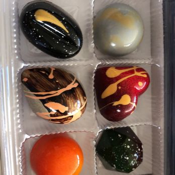 Mostly Chocolate & Catering - 6 for $15 - Chocolatiers & Shops Near Me - Houston, Texas Mostly Chocolate & Catering - 6 for $15 - Chocolatiers & Shops Near Me - Houston, Texas