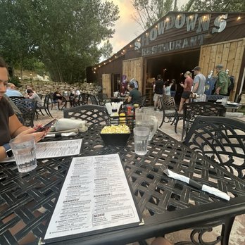 Showdowns Restaurant - Music Venues Near Me - Tropic, Utah Showdowns Restaurant - Music Venues Near Me - Tropic, Utah
