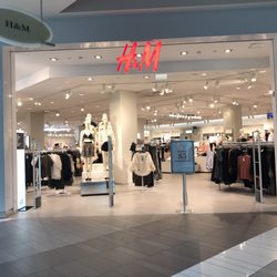 H&M - Storefront