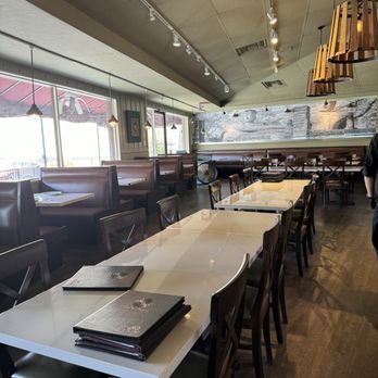 Lum Ka Naad - Inside - Thai Near Me - Los Angeles, California Lum Ka Naad - Inside - Thai Near Me - Los Angeles, California