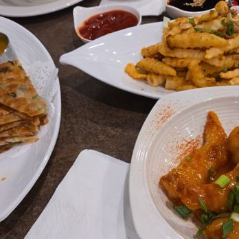 A Table Wayne's Kitchen - Asian Fusion Near Me - Manteca, California A Table Wayne's Kitchen - Asian Fusion Near Me - Manteca, California