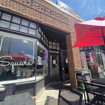 All Square - Outside patio - American Near Me - Minneapolis, Minnesota