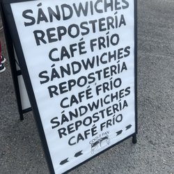 Coquí Pan Dorado - Menu in Spanish