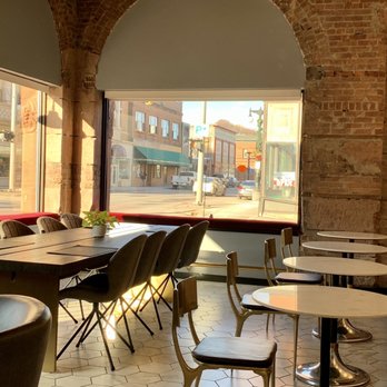 The Vault Hotel - Gathering room/breakfast room - Hotels Near Me - Houghton, Michigan The Vault Hotel - Gathering room/breakfast room - Hotels Near Me - Houghton, Michigan