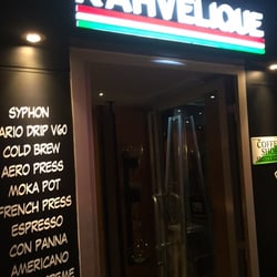 Kahvelique - Burası Kahvelique'nin girişi...