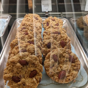 Pasticceria Marchesi - Amazing sbrisolona - Cafes Near Me - Milan, Michigan Pasticceria Marchesi - Amazing sbrisolona - Cafes Near Me - Milan, Michigan