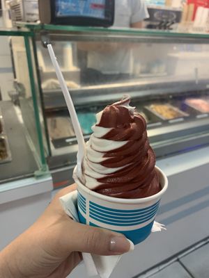 Whip'n Dip Ice Cream Shop by null