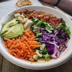 Bon Banh Mi - Chicken bowl