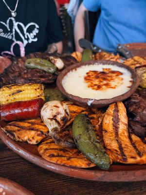 D’ La Santa by null