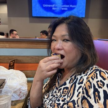 Tasty Pot - Sister enjoying dessert - Bubble Tea Near Me - San Diego, California Tasty Pot - Sister enjoying dessert - Bubble Tea Near Me - San Diego, California
