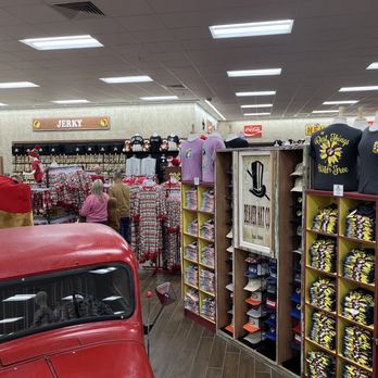 Buc-ee’s - Gas Stations Near Me - Sevierville, Tennessee Buc-ee’s - Gas Stations Near Me - Sevierville, Tennessee