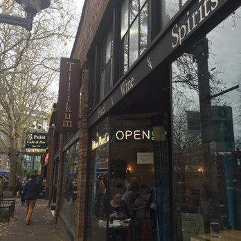 Tilikum Place Cafe - Entrance - New American Near Me - Seattle, Washington Tilikum Place Cafe - Entrance - New American Near Me - Seattle, Washington