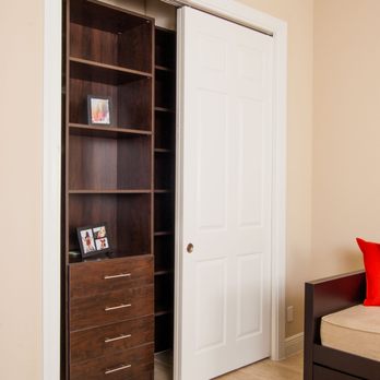 The Closets Company - Guest Reach-in Closet - Custom design with backing panels - Furniture Stores Near Me - Pompano Beach, Florida The Closets Company - Guest Reach-in Closet - Custom design with backing panels - Furniture Stores Near Me - Pompano Beach, Florida