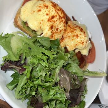 Turning Point - Westfield - Avocado Smash Benedict : ciabatta, avocado smash, plum tomato, bacon, 2 poached eggs, and hollandaise - Breakfast & Brunch Near Me - Westfield, New Jersey Turning Point - Westfield - Avocado Smash Benedict : ciabatta, avocado smash, plum tomato, bacon, 2 poached eggs, and hollandaise - Breakfast & Brunch Near Me - Westfield, New Jersey