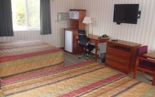 97 Motor Inn by null