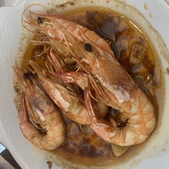 Bar Caloura - The prawn - Bars Near Me - Lagoa, 20 Bar Caloura - The prawn - Bars Near Me - Lagoa, 20