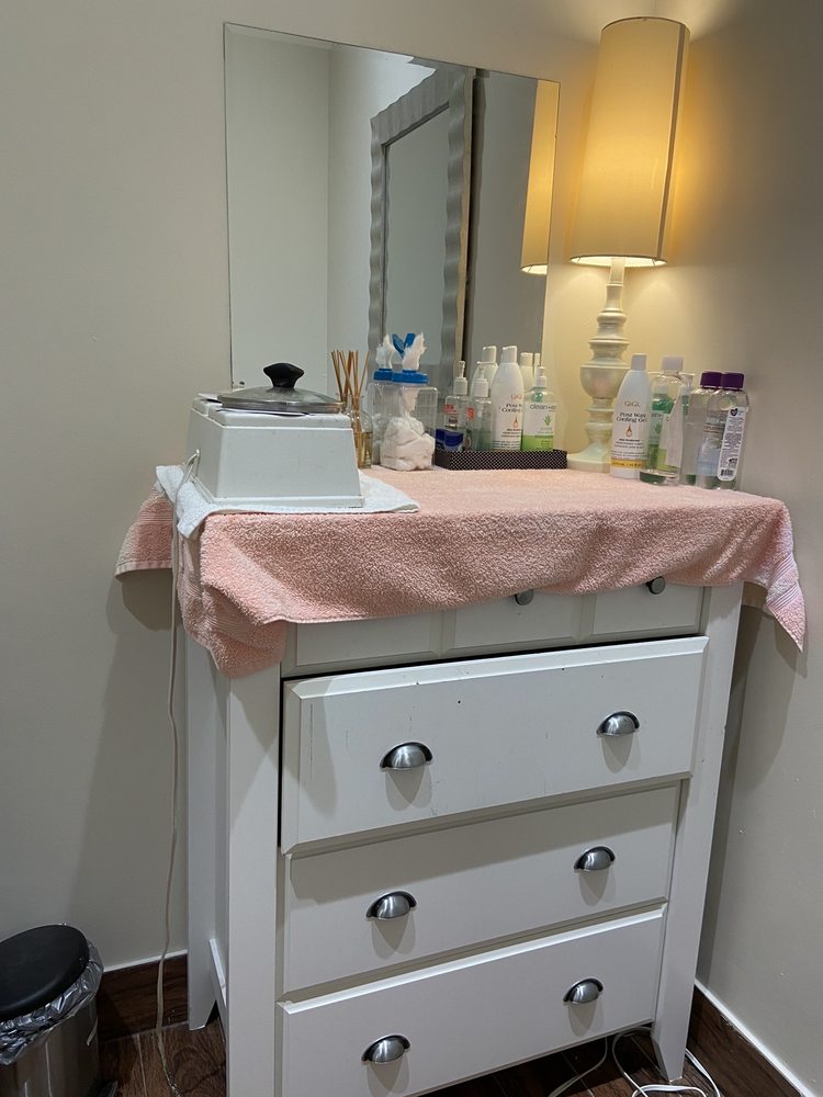 ALLURE NAILS SPA 39 Photos & 53 Reviews 1390 Tiger Blvd, Clemson