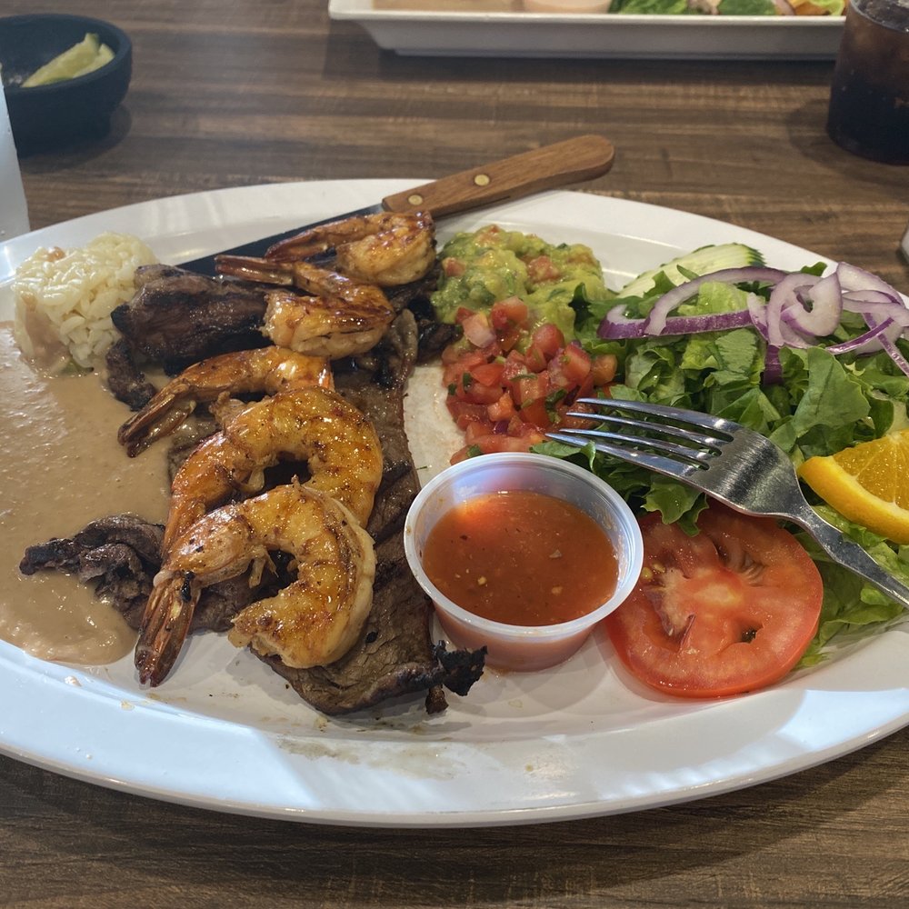 Carne Asada Con Camarones quite tasty Carne Asada Con Camarones quite tasty