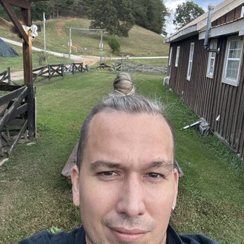 Hair Hype - The owner is one of the most two-faced person I've met. They give me a price, but they get a phone call and double it. - Tanning Near Me - Williamsburg, Kentucky Hair Hype - The owner is one of the most two-faced person I've met. They give me a price, but they get a phone call and double it. - Tanning Near Me - Williamsburg, Kentucky