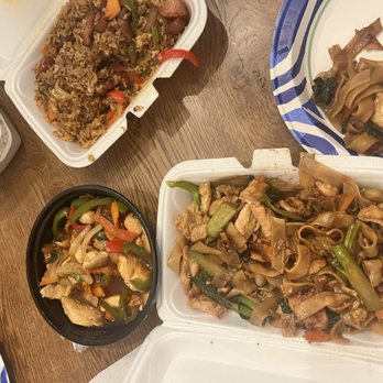 Sally’s Kitchen - Pork belly fried rice 37. Basil Chicken 28. Pad See Ew Chicken - Laotian Near Me - Buford, Georgia