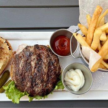 Thunder Burger & Bar - 1/2 LB. Thunder Burger - Burgers Near Me - Washington, DC, District of Columbia Thunder Burger & Bar - 1/2 LB. Thunder Burger - Burgers Near Me - Washington, DC, District of Columbia