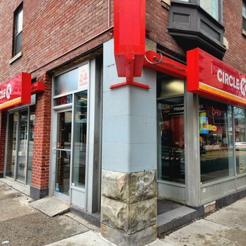 Circle K - Storefront - Convenience Stores Near Me - Toronto, Ontario