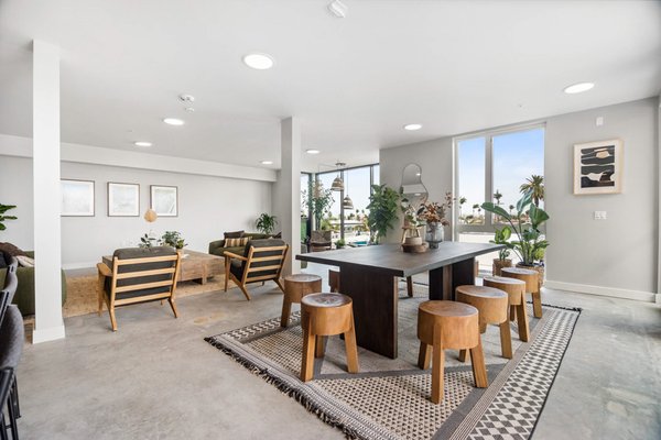 Parco National City Apartments by null