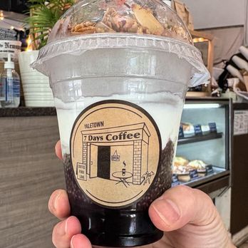 7 Days Coffee - Yogurt granola - Cafes Near Me - Vancouver, British Columbia
