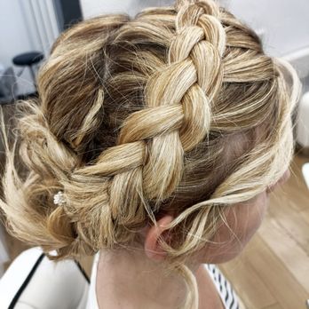 Alchimie - coiffure-mariage-chignon-mariee-tresse-glamour - Hair Salons Near Me - Aix en Provence, 13