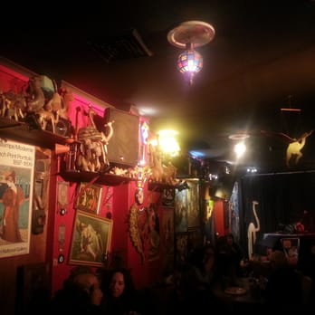 Camelot Lounge - Music Venues Near Me - Sydney, NSW
